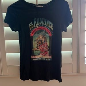 SPELL El romance tee